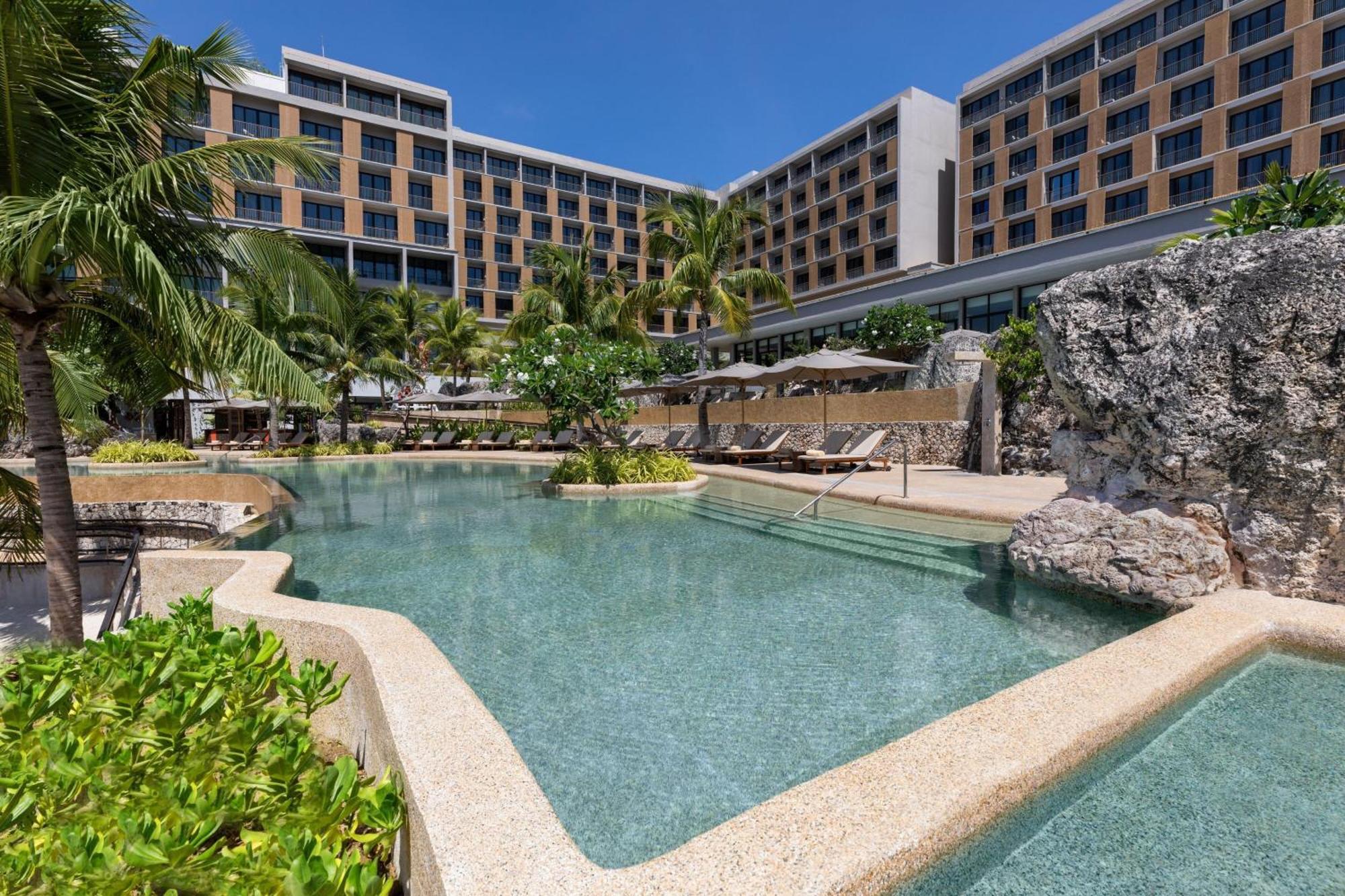 Sheraton Cebu Mactan Resort Мактан Екстер'єр фото